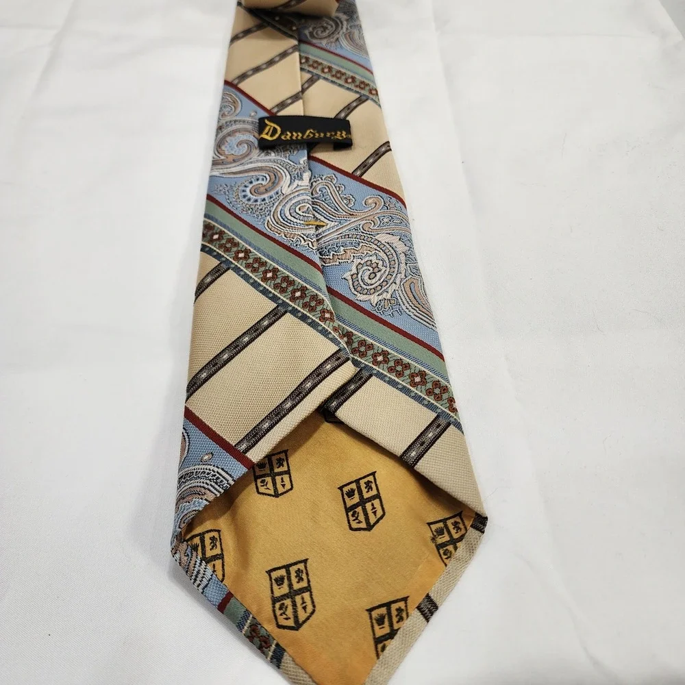 Vintage Danbury Mens Tie Paisley Geometric Tan Blue Burgundy WPL 6141 Polyester